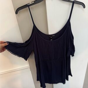 AQUA NAVY OFF THE SHOULDER BLOUSE SIZE
LARGE
